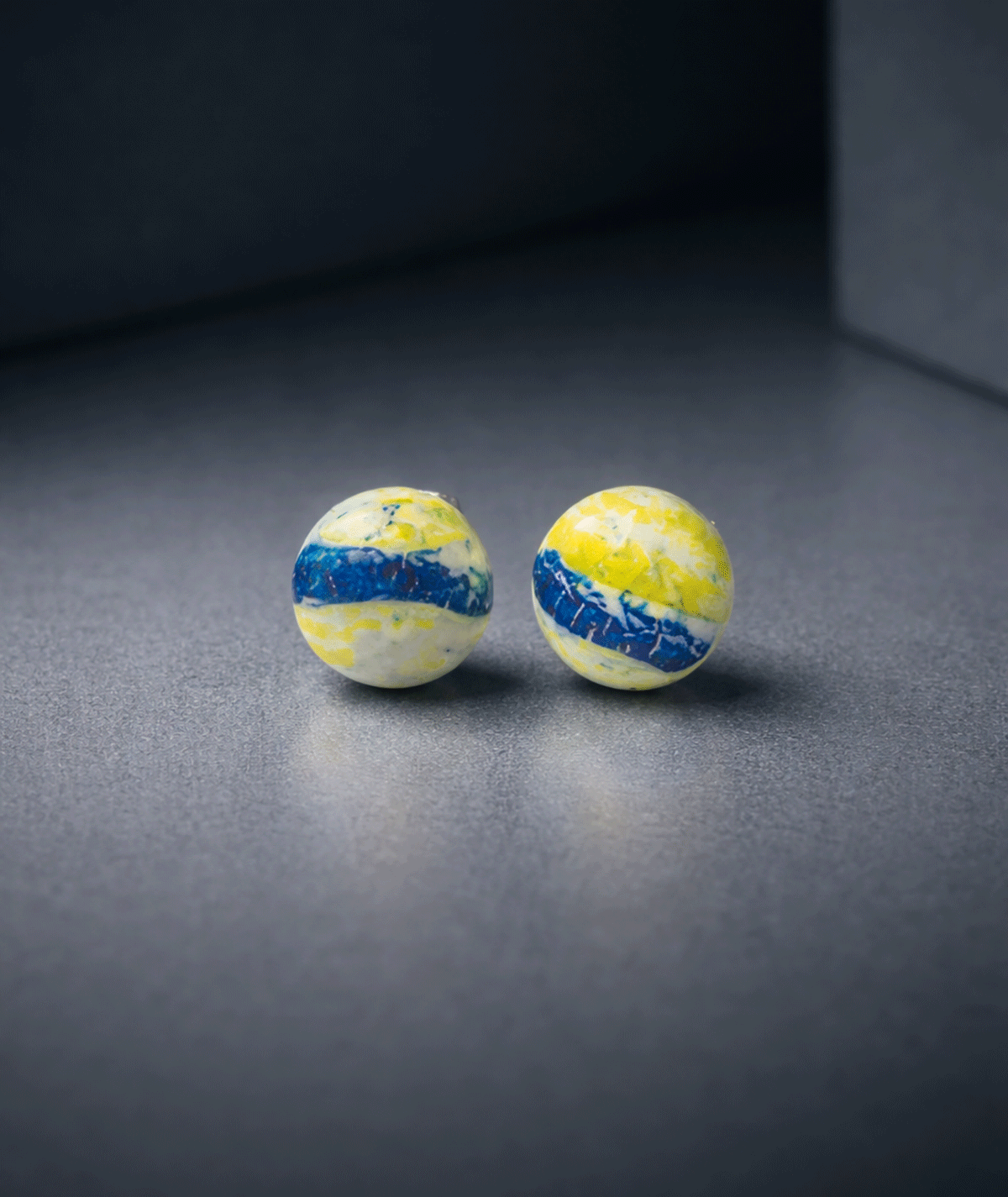 areluna-polymer-clay-set-urban-aura-collection-suzy-decor-02 yellow_blue_city_light_areluna_urban_aura_round_clay_jewelry_set