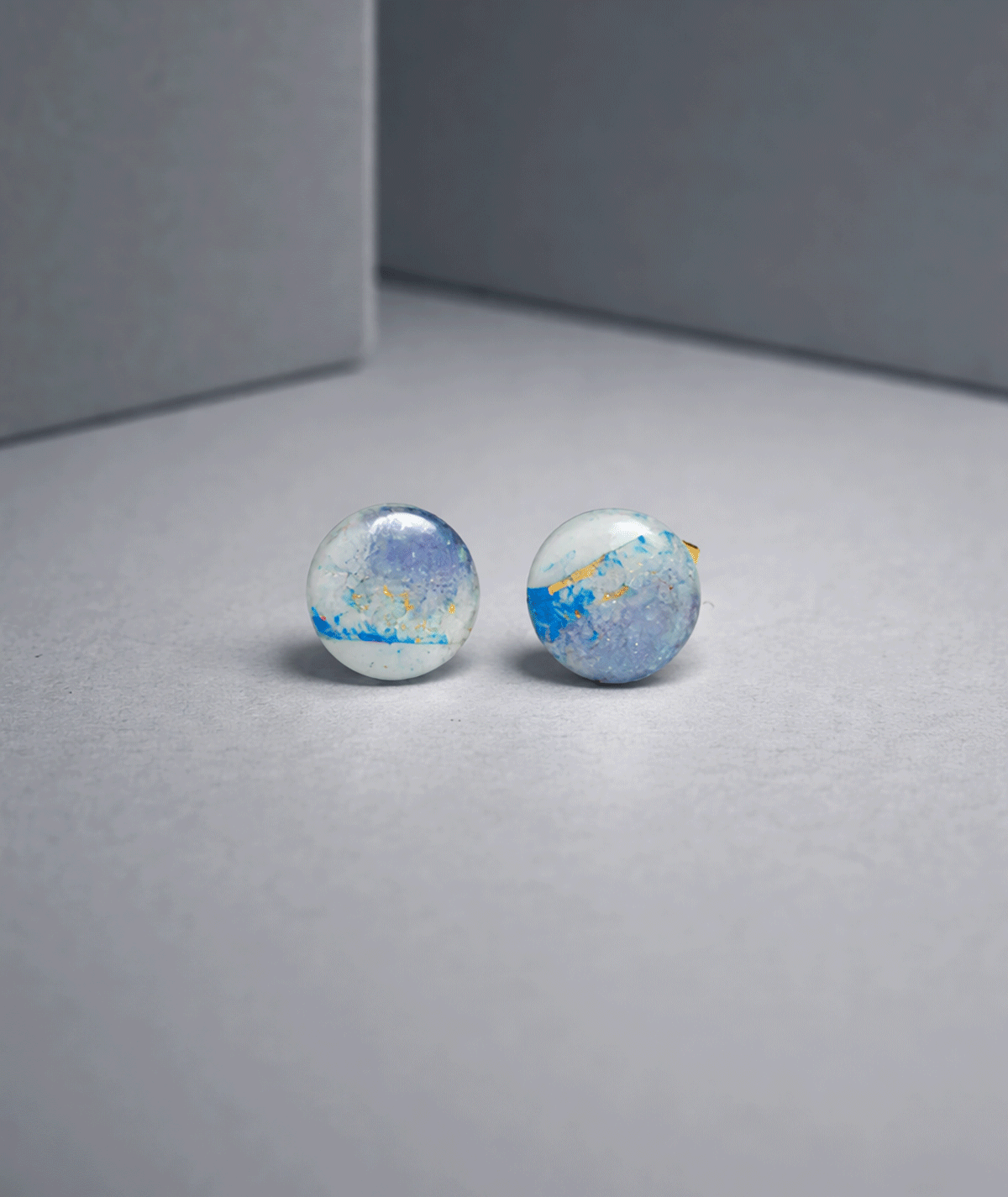 auralia-polymer-clay-earrings-urban-aura-collection-suzy-decor-01 blue_gold_clay_earrings_auralia_urban_aura_handmade_earrings