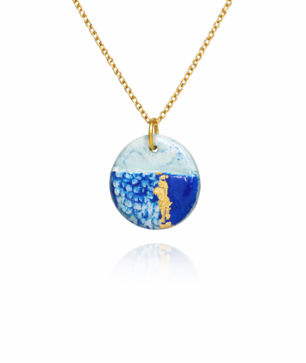 eunara_urban_aura_blue_gold_clay_necklace