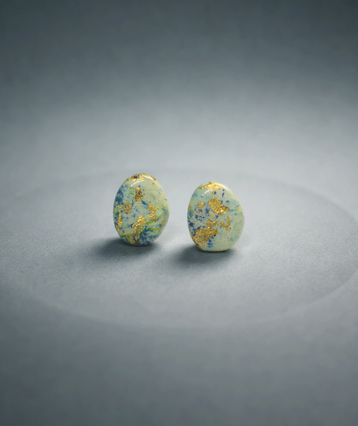 lirena-polymer-clay-earrings-pure-form-collection-suzy-decor-01 seafoam_blue_gold_studs_lirena_pure_form_handmade_earrings