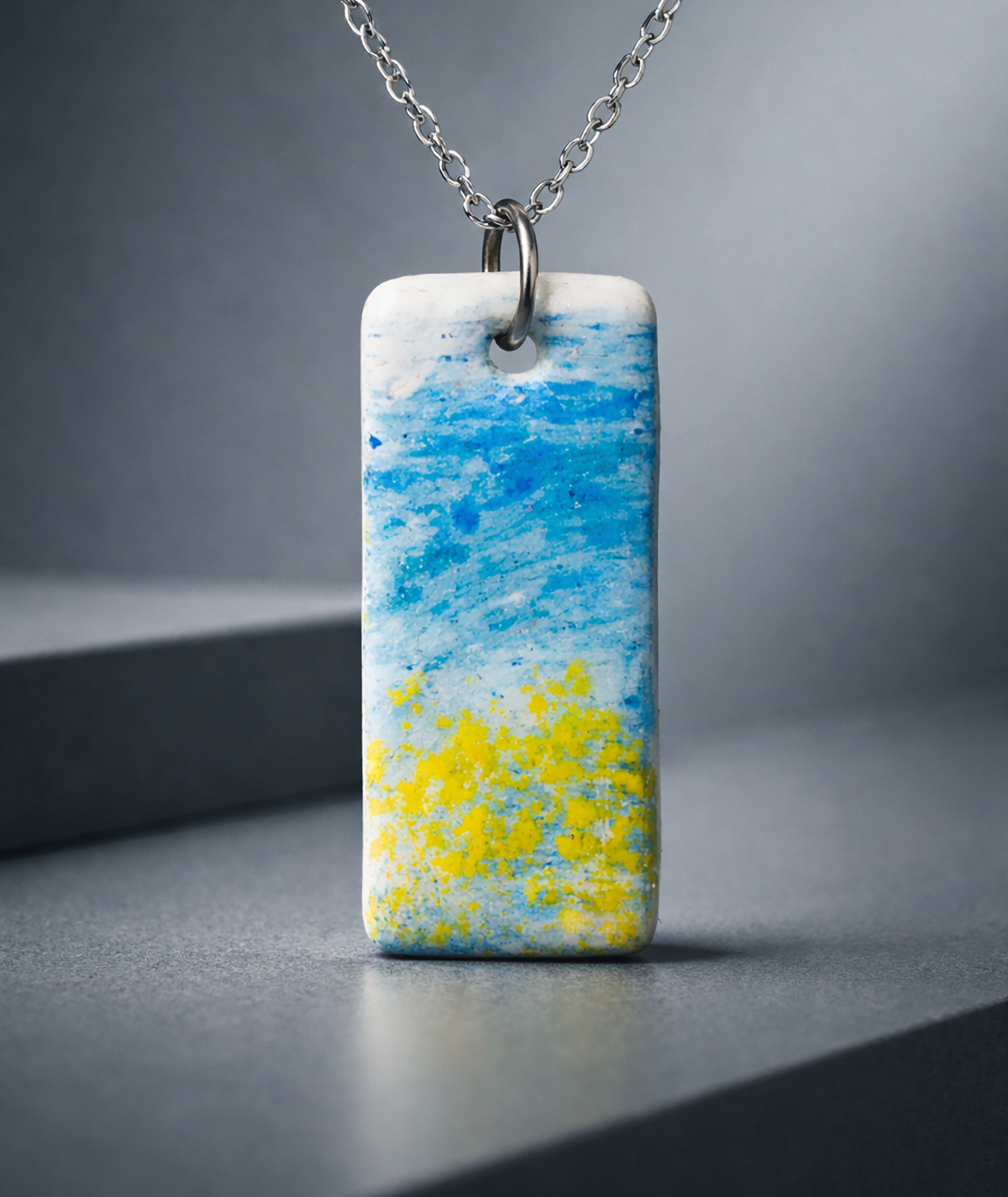 solara-polymer-clay-necklace-urban-aura-collection-suzy-decor-02 sunlit_blue_yellow_necklace_solara_urban_aura_pendant_necklace