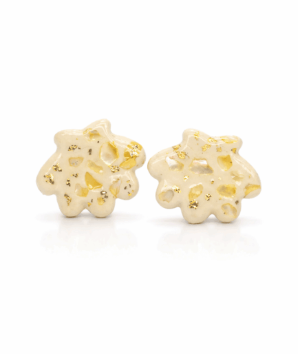handmade_ceramic_earrings_soft_gold_beige_light_texture