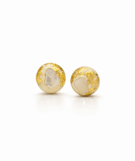 handmade_ceramic_round_earrings_beige_gold_minimal_texture