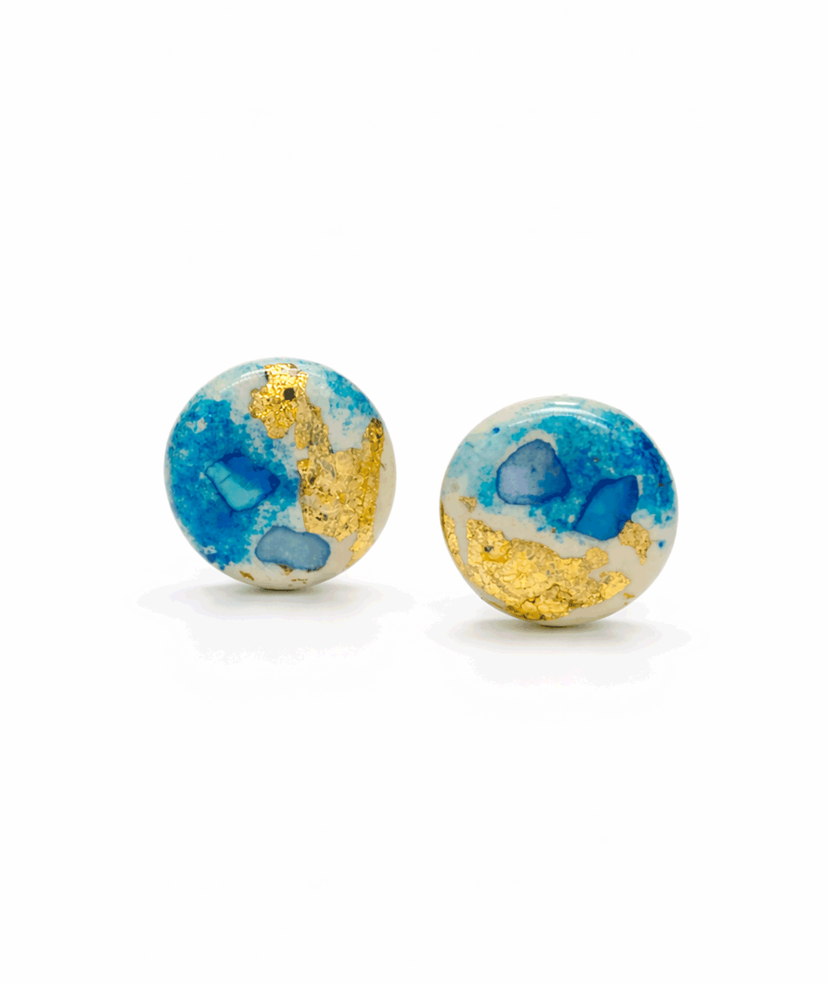 handmade_ceramic_round_earrings_blue_gold_texture_camino_inspired_jewelry