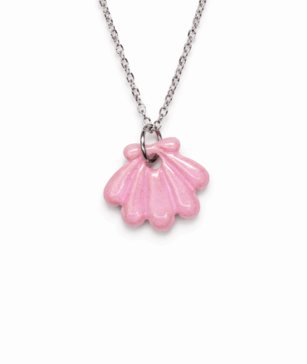 handmade_ceramic_shell_pendant_pink_soft_glossy_camino_inspired_necklace